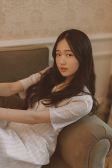 年轻的妈妈4